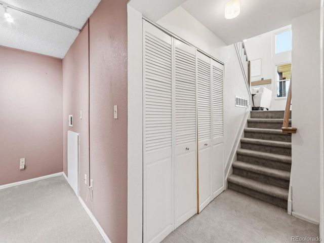 577 Vinewood Ct, Highlands Ranch, CO 80126
