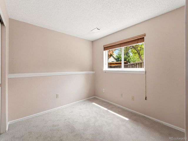 577 Vinewood Ct, Highlands Ranch, CO 80126