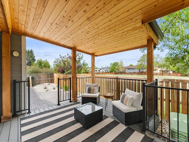 577 Vinewood Ct, Highlands Ranch, CO 80126
