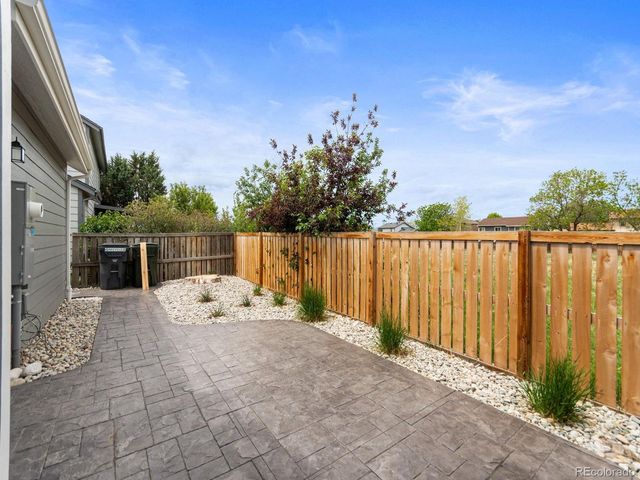 577 Vinewood Ct, Highlands Ranch, CO 80126