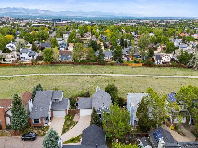 577 Vinewood Ct, Highlands Ranch, CO 80126