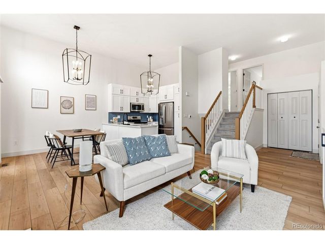 577 Vinewood Ct, Highlands Ranch, CO 80126