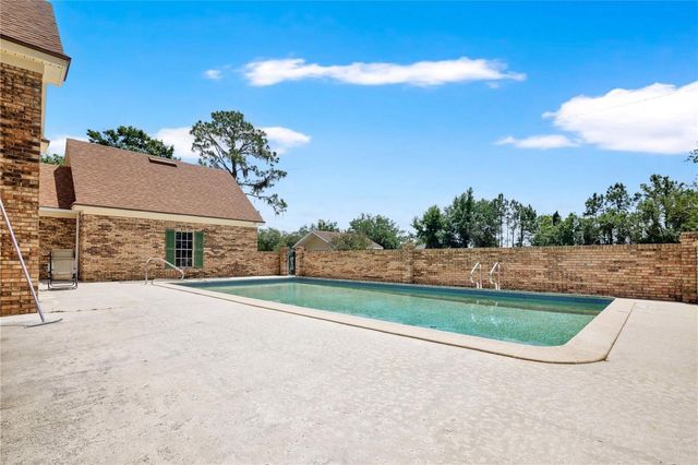 2105 CLUBHOUSE ROAD, Lakeland, FL 33813