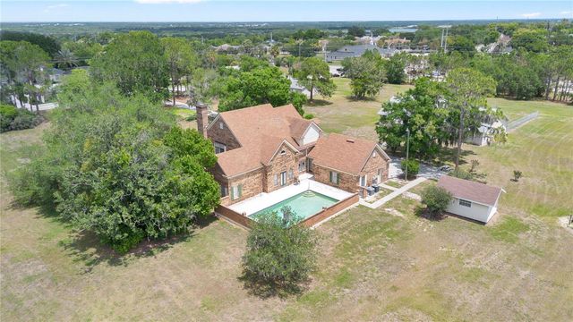2105 CLUBHOUSE ROAD, Lakeland, FL 33813