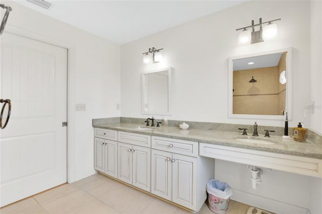 2105 CLUBHOUSE ROAD, Lakeland, FL 33813