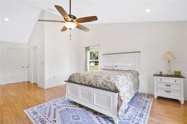 2105 CLUBHOUSE ROAD, Lakeland, FL 33813