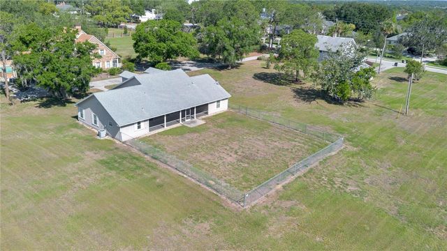 2105 CLUBHOUSE ROAD, Lakeland, FL 33813