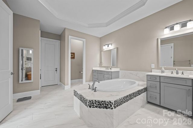 1316 Delaney Drive, Weddington, NC 28104