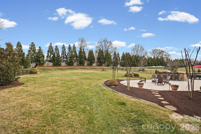 1316 Delaney Drive, Weddington, NC 28104