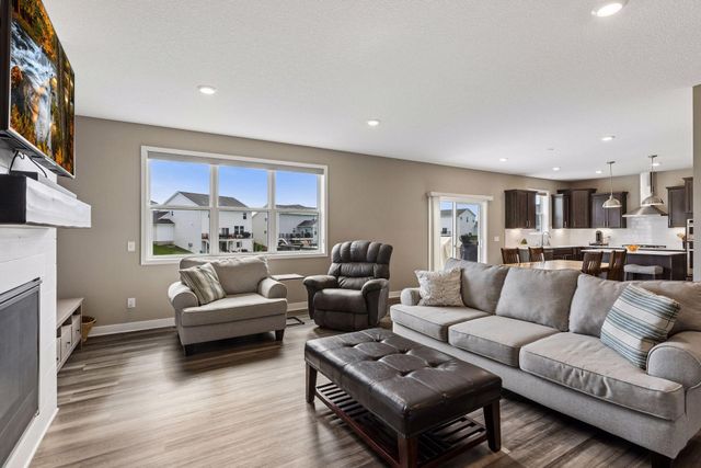 19257 Meadow View Lane, Maple Grove, MN 55311