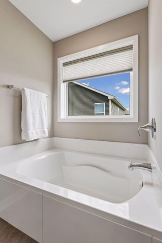 19257 Meadow View Lane, Maple Grove, MN 55311