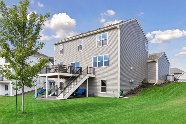 19257 Meadow View Lane, Maple Grove, MN 55311