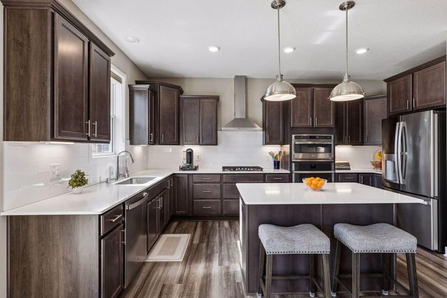 19257 Meadow View Lane, Maple Grove, MN 55311