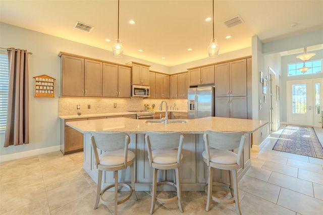 4920 SEVILLA SHORES DRIVE, Wimauma, FL 33598