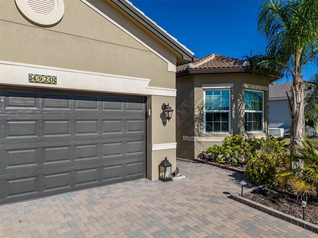 4920 SEVILLA SHORES DRIVE, Wimauma, FL 33598