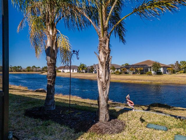 4920 SEVILLA SHORES DRIVE, Wimauma, FL 33598