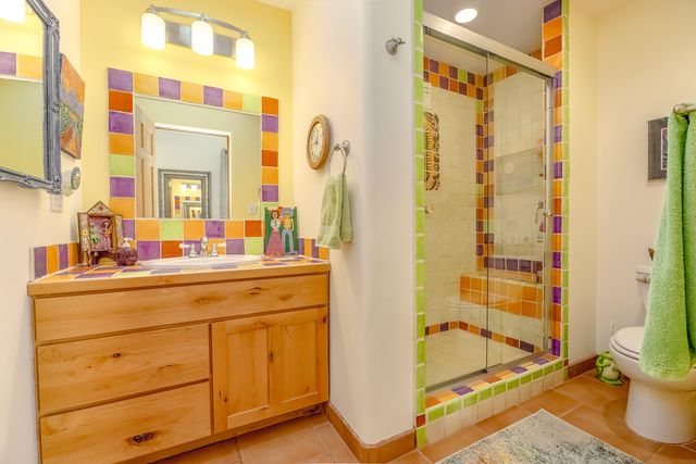 525 La Lomita Road H, Taos, NM 87571