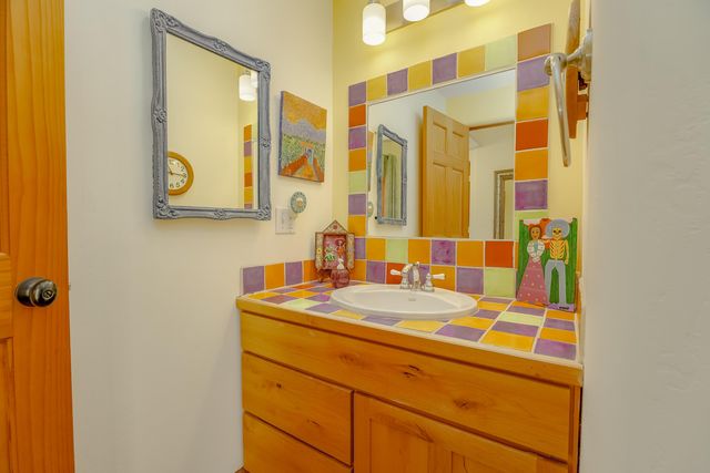 525 La Lomita Road H, Taos, NM 87571