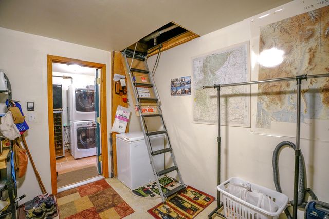 525 La Lomita Road H, Taos, NM 87571