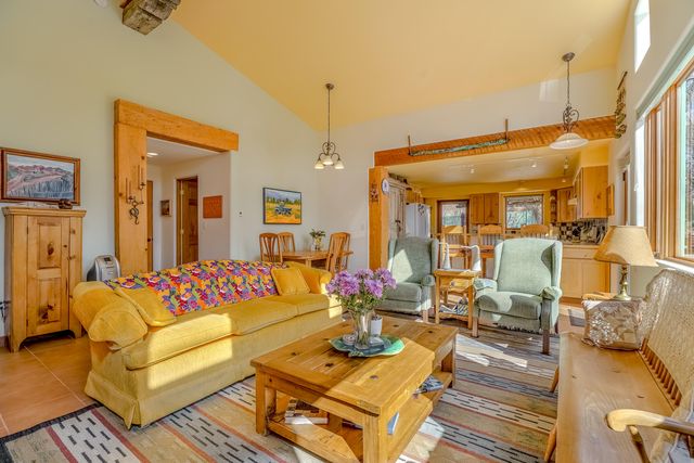 525 La Lomita Road H, Taos, NM 87571