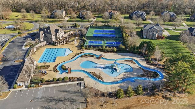 701 Wild Berry Court, Waxhaw, NC 28173
