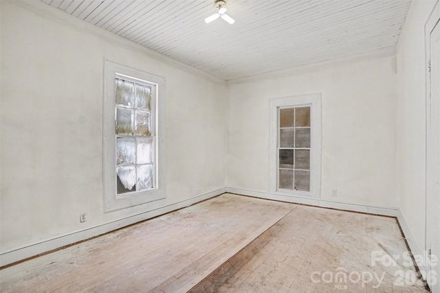 540 S Halifax Street, Mount Pleasant, NC 28124