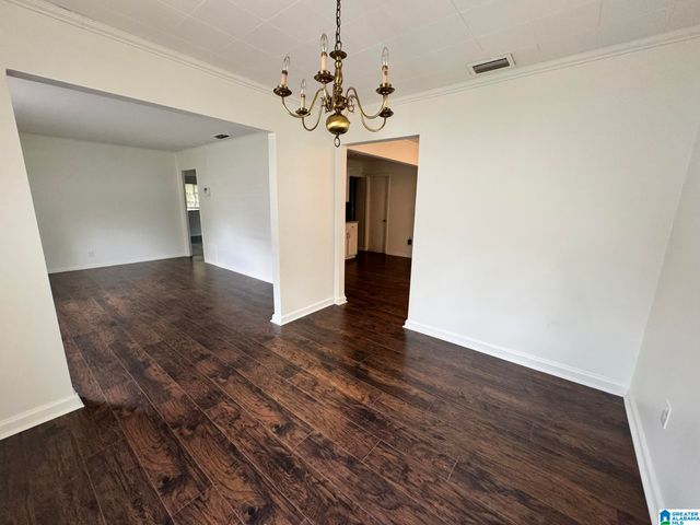 1301 SLOAN AVENUE, Tarrant, AL 35217