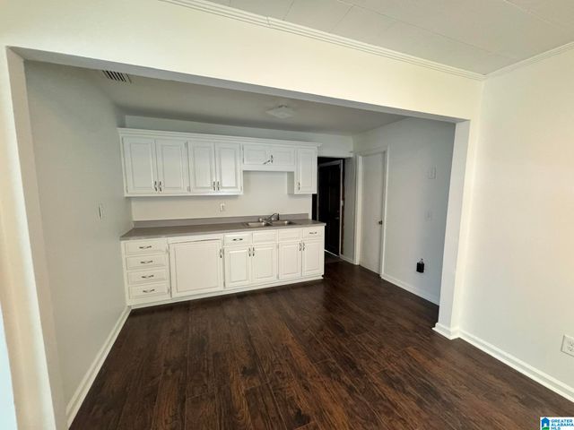 1301 SLOAN AVENUE, Tarrant, AL 35217
