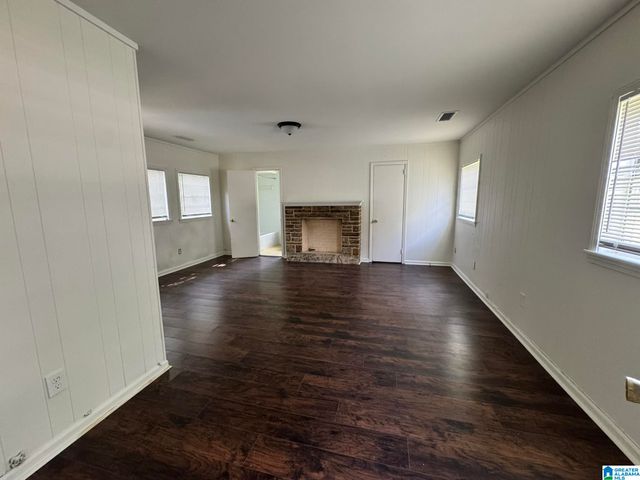 1301 SLOAN AVENUE, Tarrant, AL 35217
