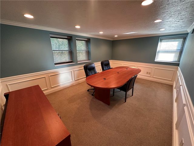 301 MCKNIGHT PARK DRIVE, Ross Twp, PA 15237