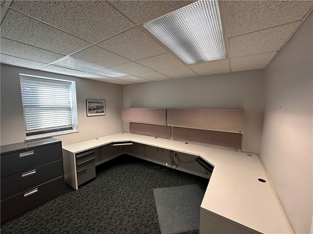 301 MCKNIGHT PARK DRIVE, Ross Twp, PA 15237