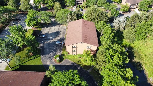 301 MCKNIGHT PARK DRIVE, Ross Twp, PA 15237