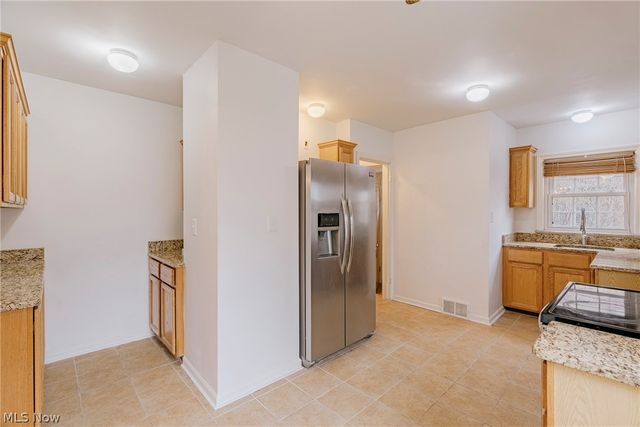 19615 Scottsdale Boulevard, Shaker Heights, OH 44122