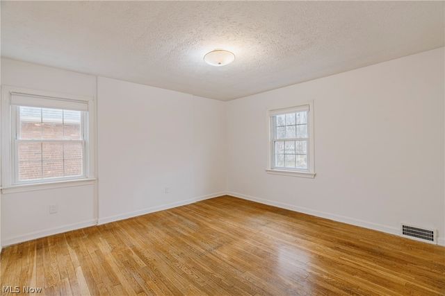 19615 Scottsdale Boulevard, Shaker Heights, OH 44122