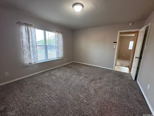 8919 DAKOTA RUN, Converse, TX 78109