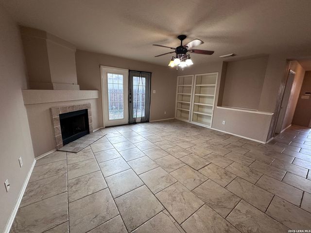 8919 DAKOTA RUN, Converse, TX 78109