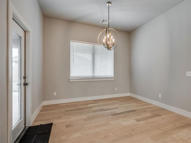 9209 NW 84th Terrace, Yukon, OK 73099