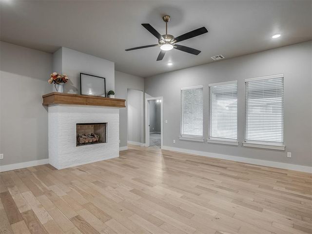9209 NW 84th Terrace, Yukon, OK 73099