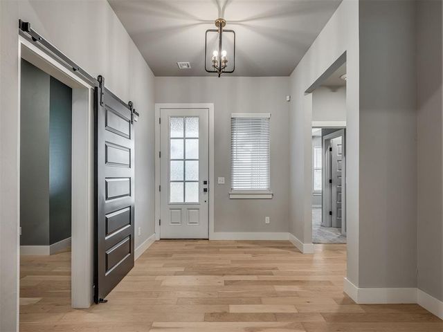 9209 NW 84th Terrace, Yukon, OK 73099