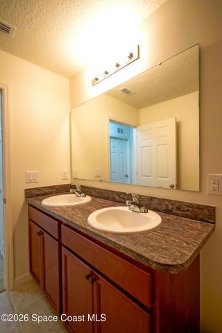 436 Great Falls Lane SW, Palm Bay, FL 32908