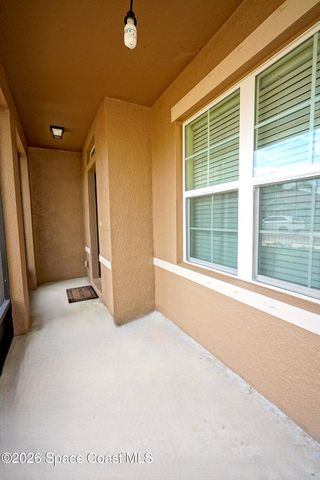 436 Great Falls Lane SW, Palm Bay, FL 32908