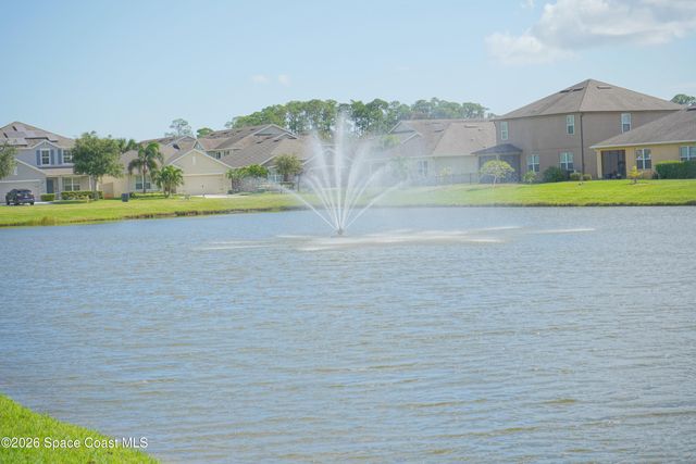 436 Great Falls Lane SW, Palm Bay, FL 32908