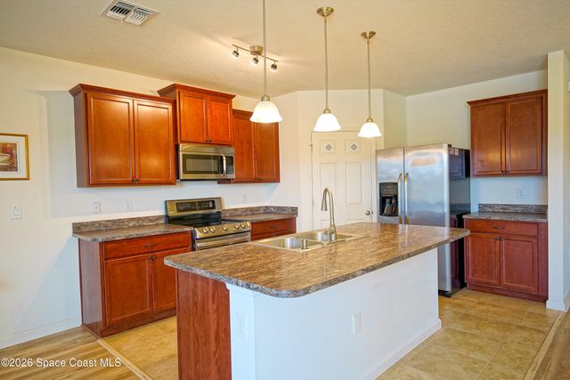 436 Great Falls Lane SW, Palm Bay, FL 32908