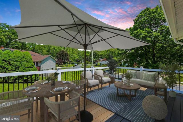 5401 AMBERWOOD LN, Rockville, MD 20853