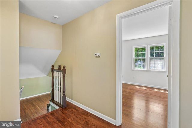 5401 AMBERWOOD LN, Rockville, MD 20853