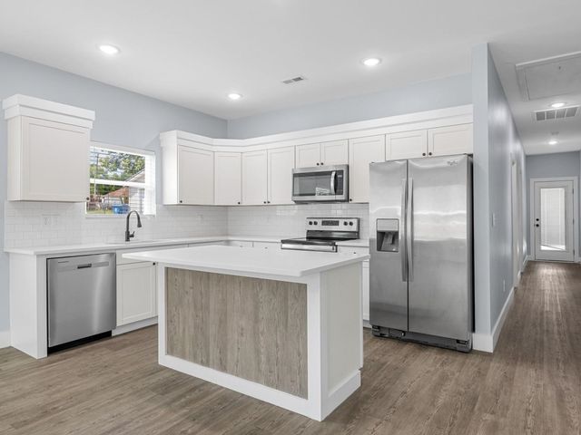 5 S Howard Street, Inman, SC 29349