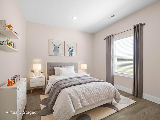 5 S Howard Street, Inman, SC 29349