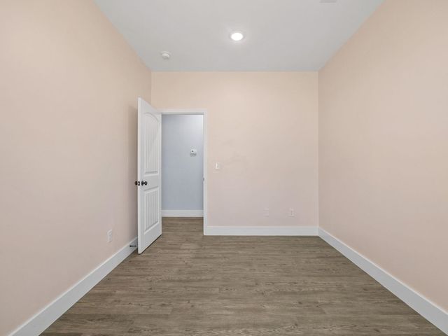 5 S Howard Street, Inman, SC 29349