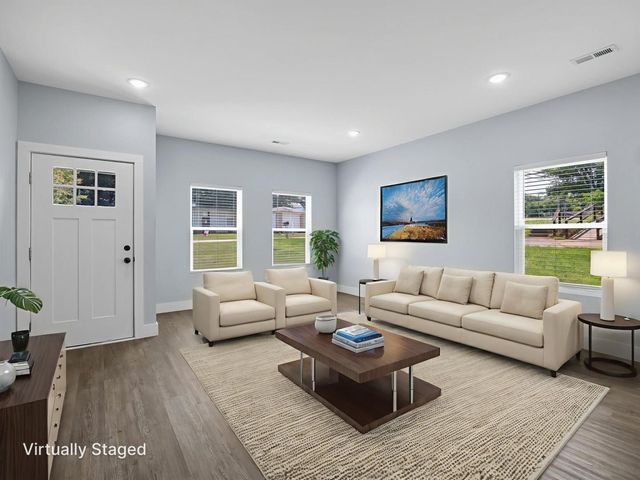 5 S Howard Street, Inman, SC 29349