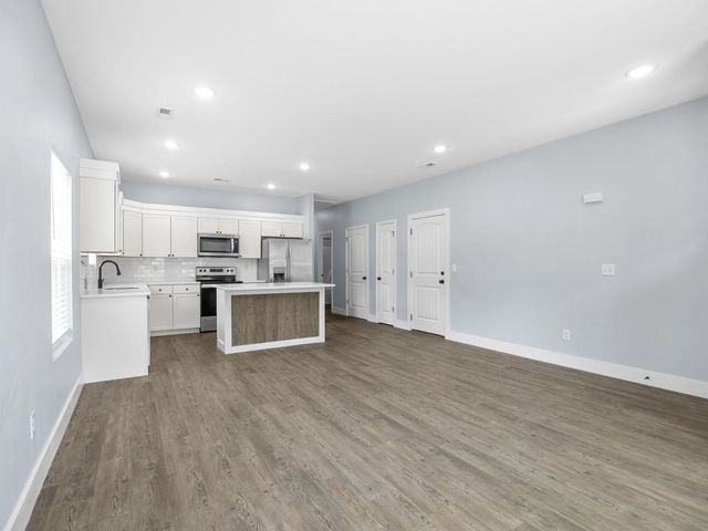 5 S Howard Street, Inman, SC 29349